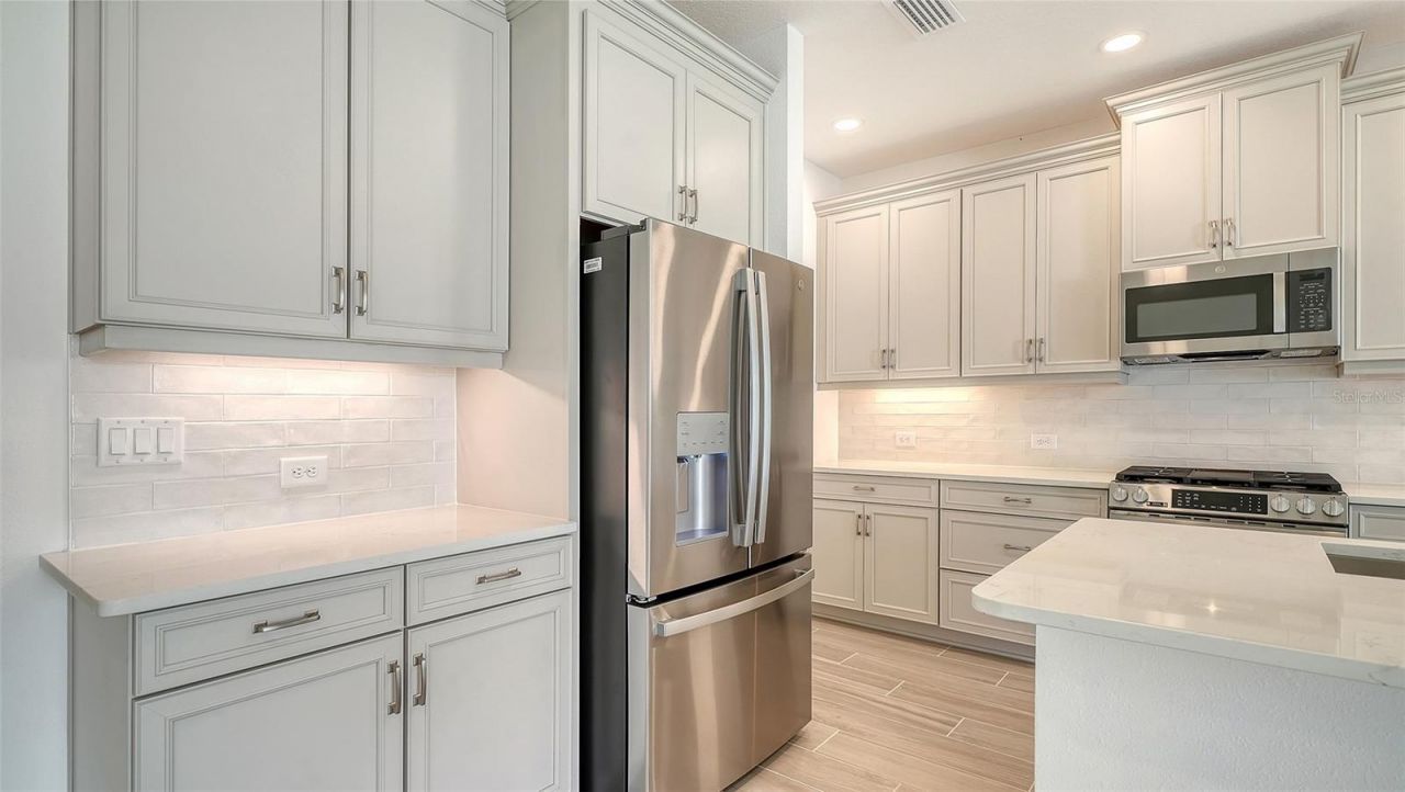 2440 Star Apple Way, Sarasota, FL 34240 Photo