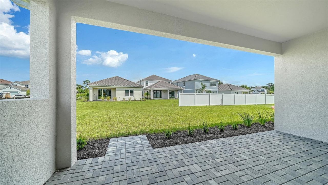 2440 Star Apple Way, Sarasota, FL 34240 Photo