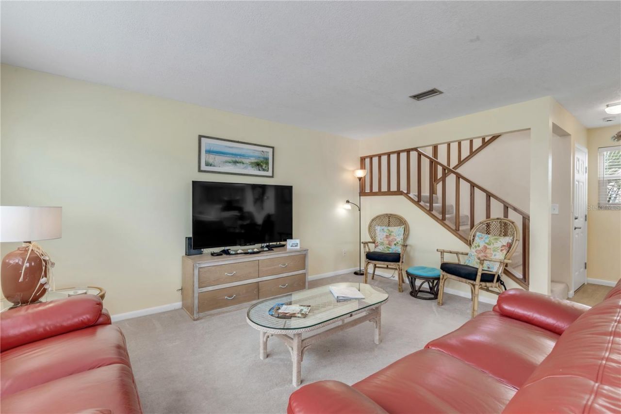 2707 S Atlantic Avenue, New Smyrna Beach, FL 32169 Photo