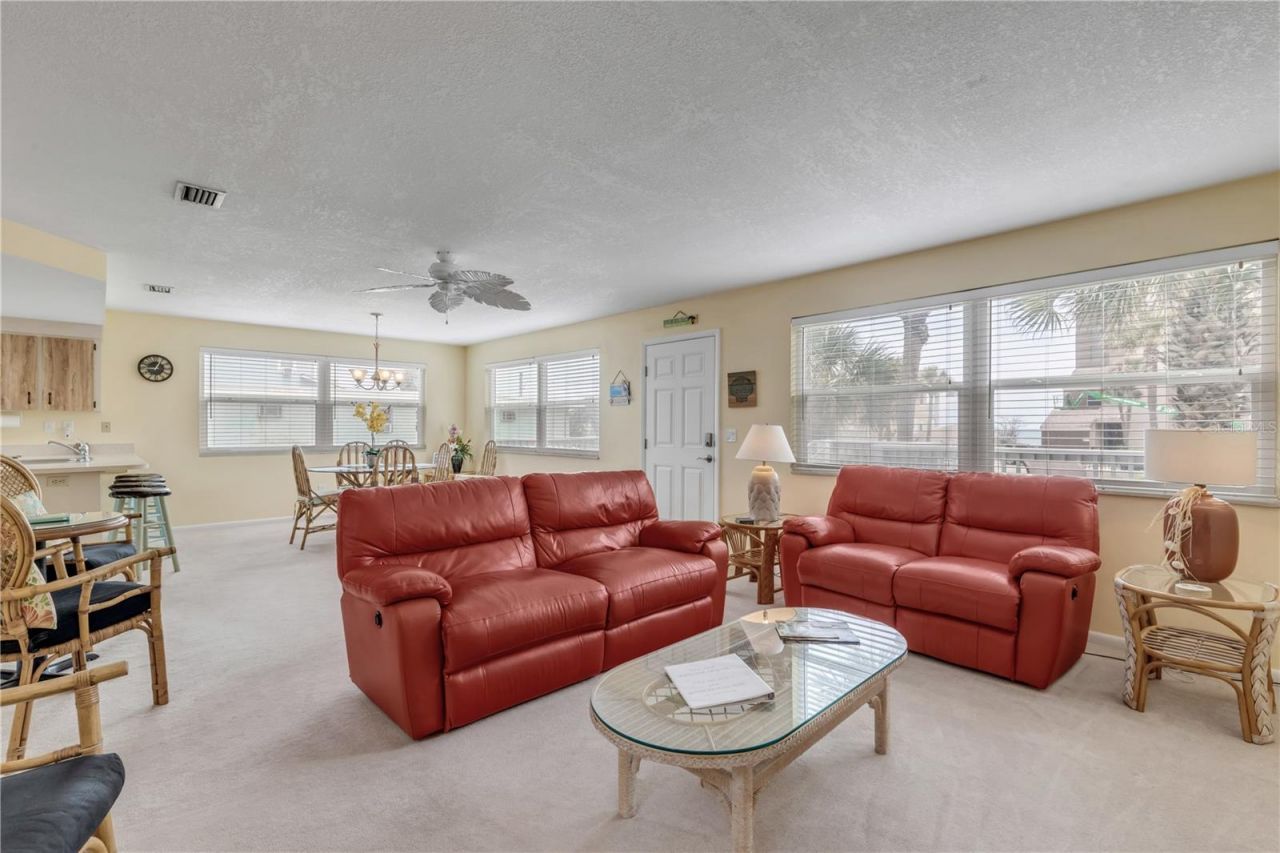 2707 S Atlantic Avenue, New Smyrna Beach, FL 32169 Photo