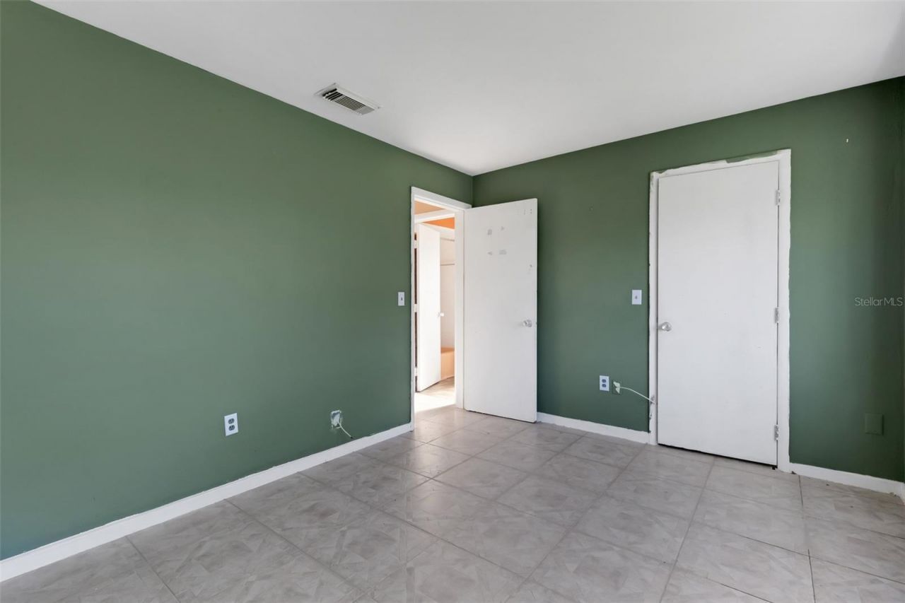 1497 62nd Place S, Saint Petersburg, FL 33705 Photo