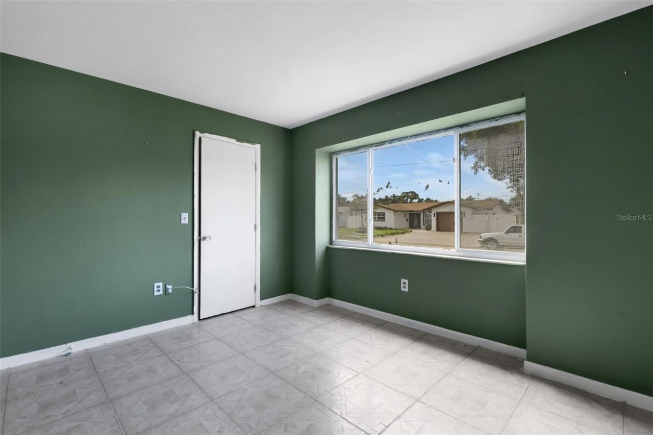 1497 62nd Place S, Saint Petersburg, FL 33705 Photo