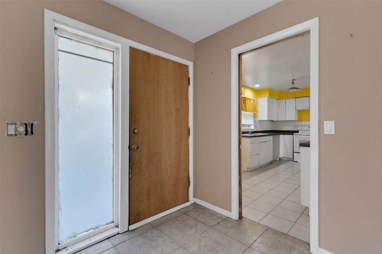 1497 62nd Place S, Saint Petersburg, FL 33705 Photo