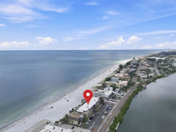 60 GULF BOULEVARD, Unit 214, INDIAN ROCKS BEACH, FL 33785