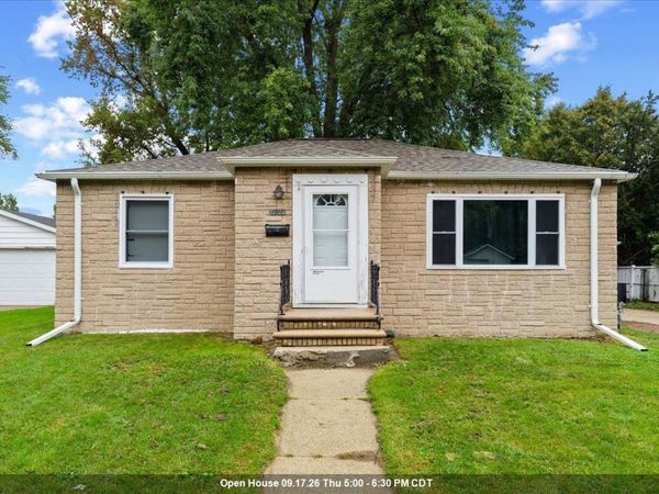 1917 FARLIN AVENUE, Green Bay, WI 54302