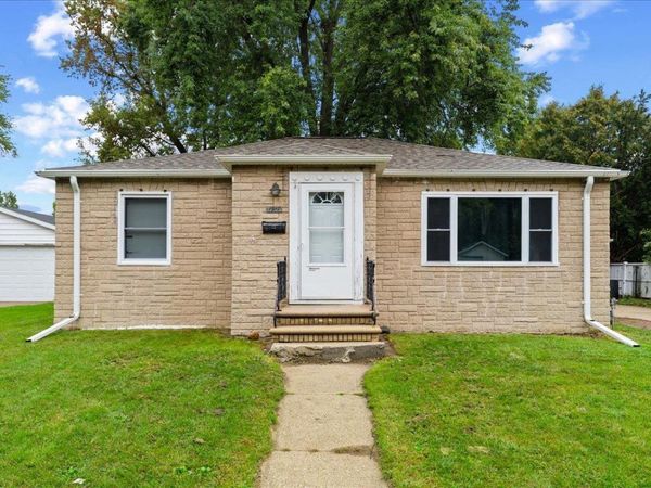 1917 FARLIN AVENUE, Green Bay, WI 54302