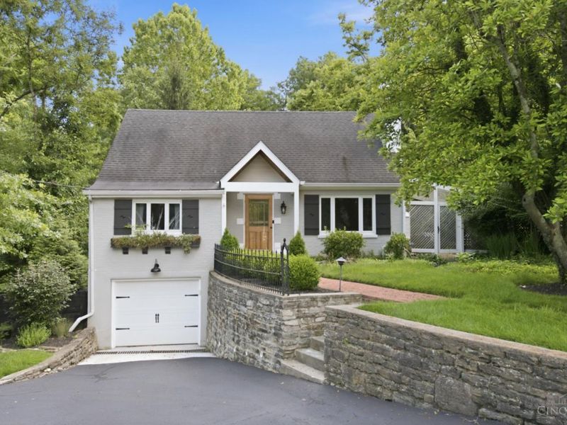 7767 Shawnee Run Rd, Indian Hill, OH 45243 Photo 56