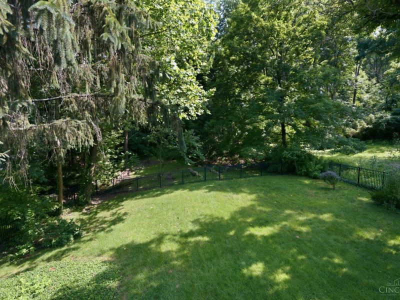 7767 Shawnee Run Rd, Indian Hill, OH 45243 Photo 60