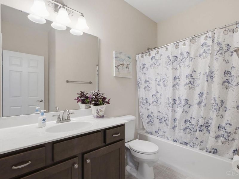 5229 Lower Lake Drive, Union Township, OH 45150 Photo 8