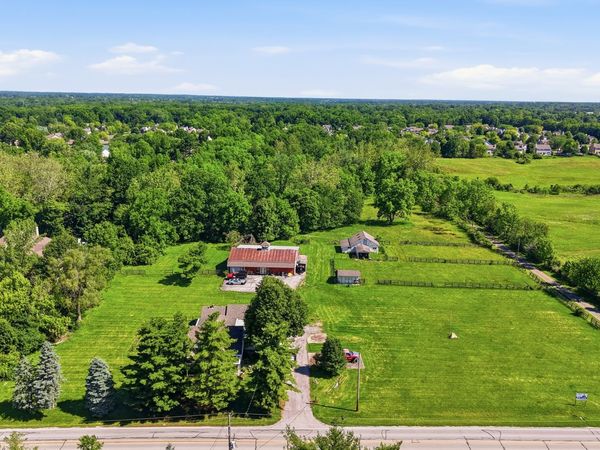 6410 E 106th Street , Fishers, IN 46038