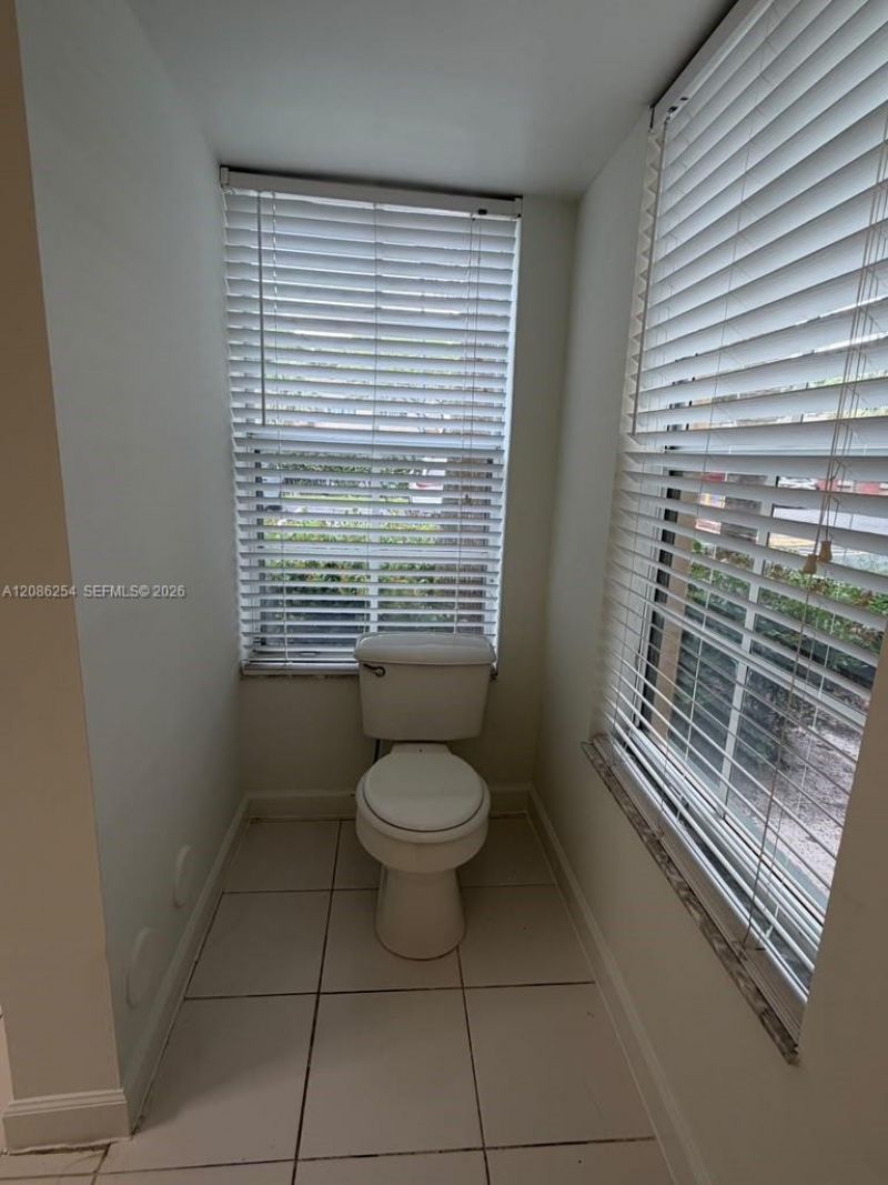 2451 Centergate Dr, Unit 101, Miramar, FL 33025 Photo