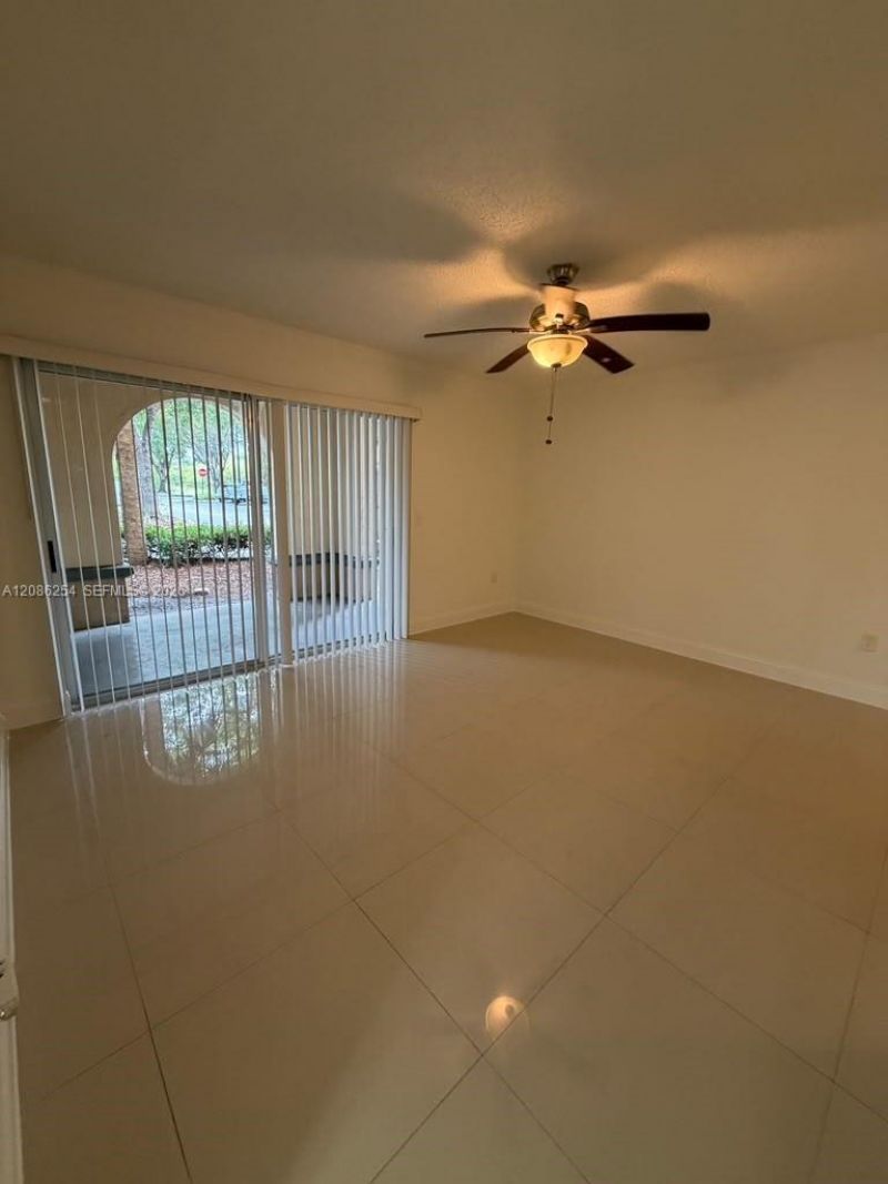 2451 Centergate Dr, Unit 101, Miramar, FL 33025 Photo