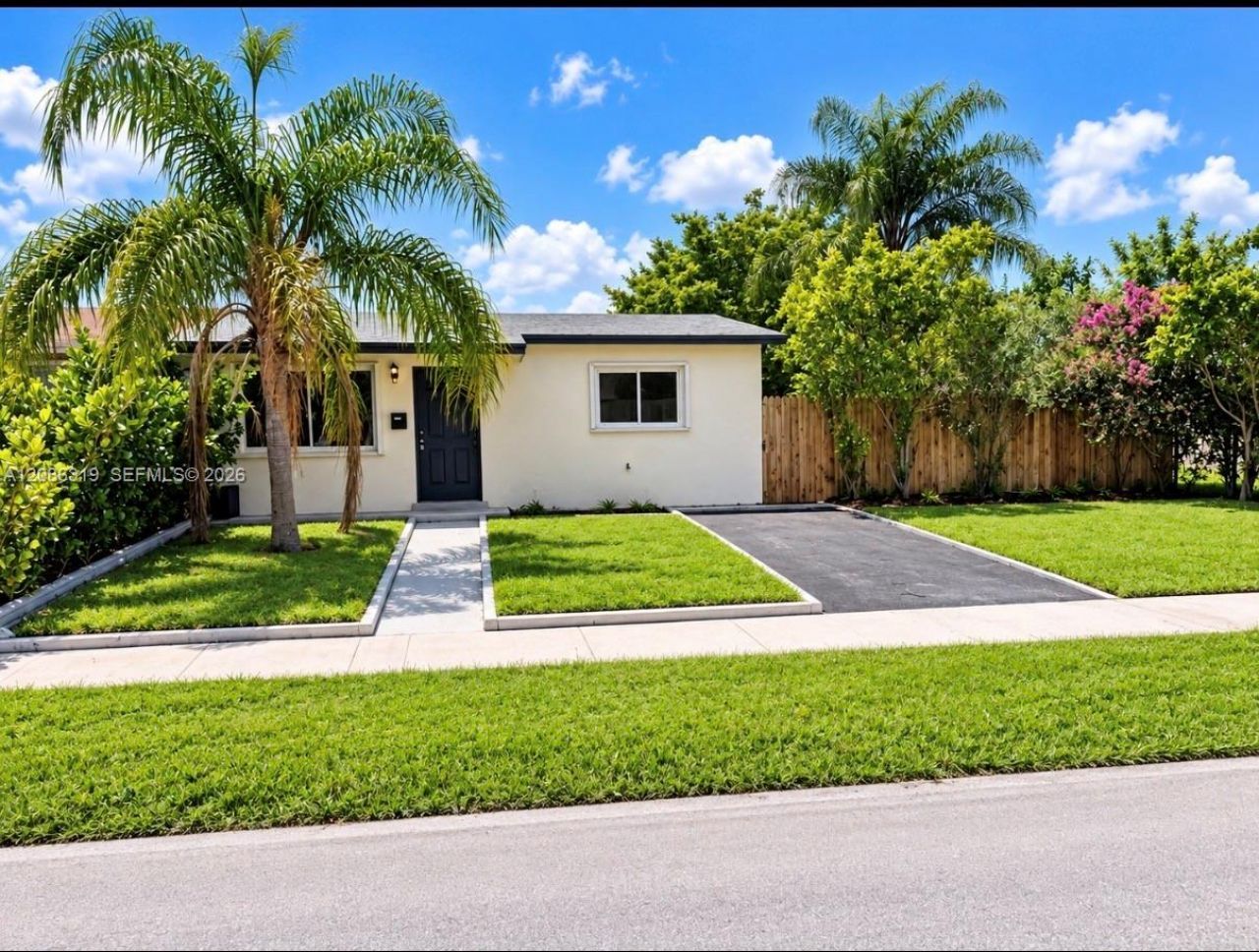 3522 NW 193rd St, Miami Gardens, FL 33056 Photo