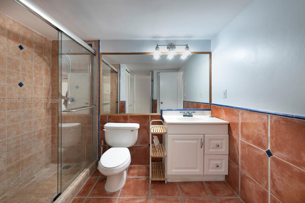 1650 NE 115th St, Unit 108, Miami, FL 33181 Photo