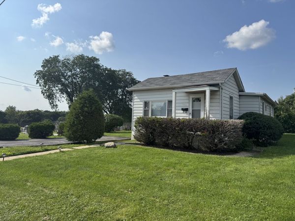 1036 Bonner Avenue , Aurora, IL 60505
