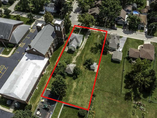11108 2nd Street , Mokena, IL 60448