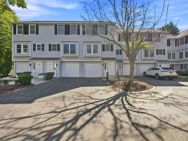 30 Falon Court, Unit 30, Quincy, MA 02169