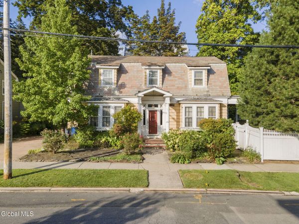 919 Myrtle Avenue, Albany, NY 12208