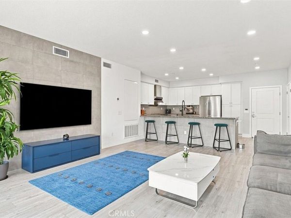 13124 Central, Unit 201, Hawthorne, CA 90250