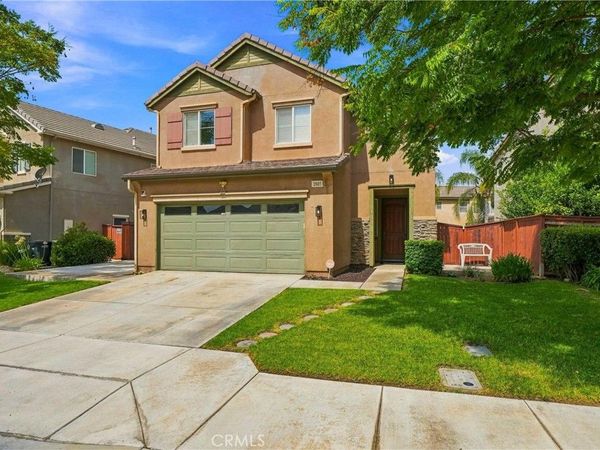 3985 Barbury Palms Way, Perris, CA 92571