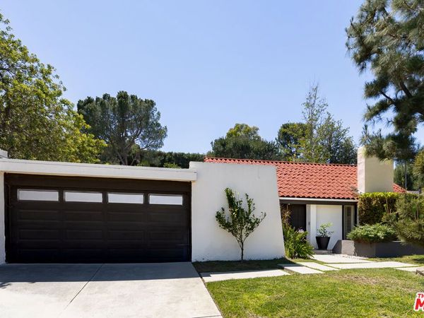 4101 Tarrybrae Terrace, Tarzana, CA 91356
