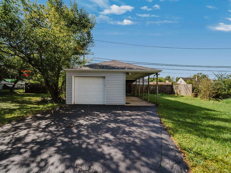 143 E Weisheimer Road, Columbus, OH 43214 Photo 40