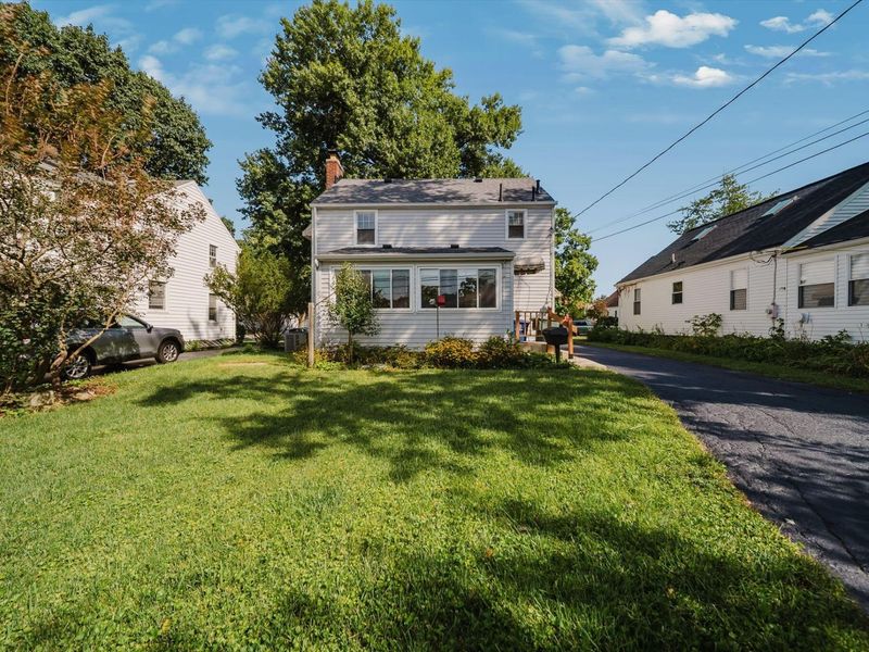 143 E Weisheimer Road, Columbus, OH 43214 Photo 6