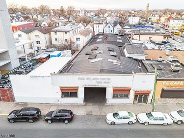 236 Park Ave, Newark, NJ 07107