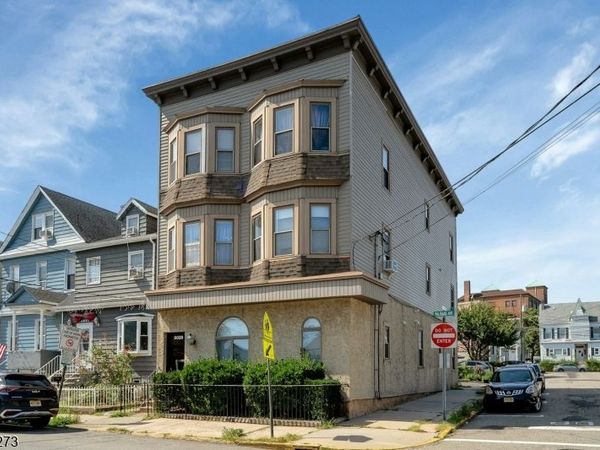 9039 Palisade Ave, North Bergen, NJ 07047