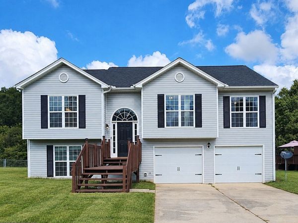 197 Ridgeland Drive, Maysville, GA 30558