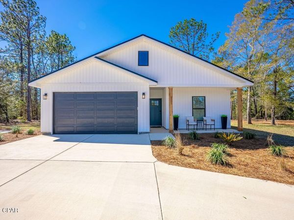 1191 Florence Court , Chipley, FL 32428