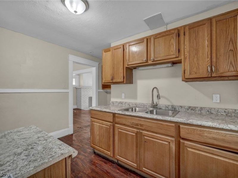11714 Oakview Avenue, Cleveland, OH 44108 Photo 17