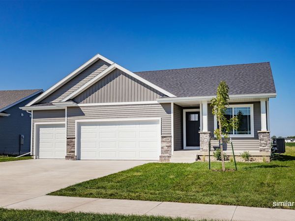 605 Birch Street , Dallas Center, IA 50063