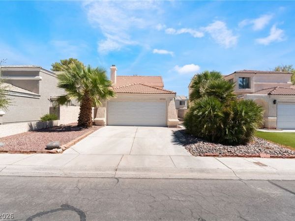 3645 Veneer Lane , Las Vegas, NV 89108