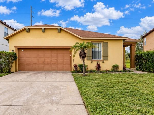217 SAND RIDGE DRIVE, DAVENPORT, FL 33896