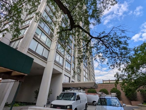 5455 N Sheridan Road , Unit 3103, Chicago, IL 60640