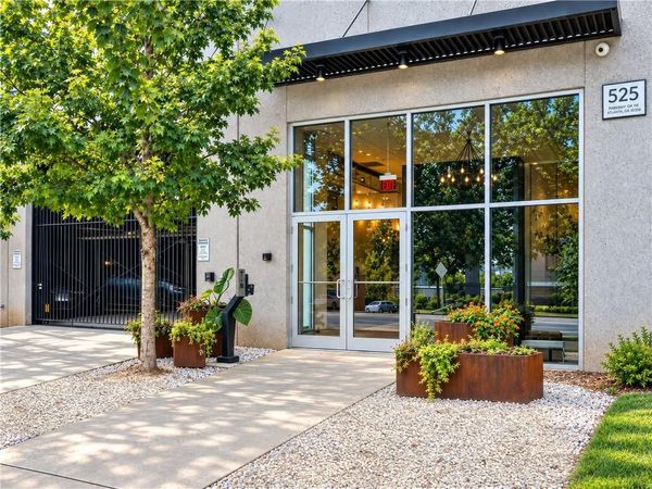525 Parkway Drive NE, Unit 413, Atlanta, GA 30354
