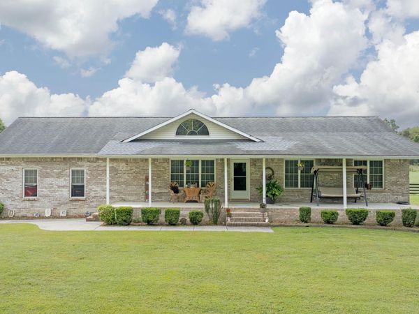 493 Sandtown Rd, Spring City, TN 37381