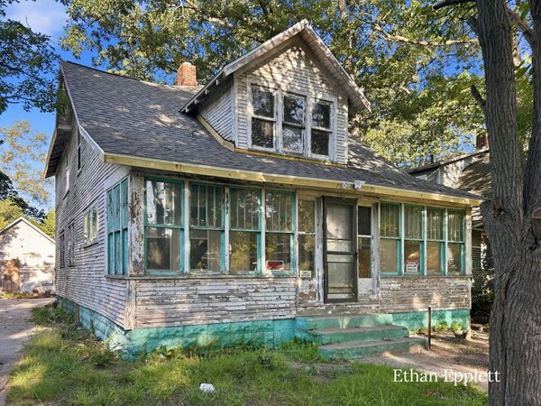 2405 Howden Street, Muskegon Heights, MI 49444