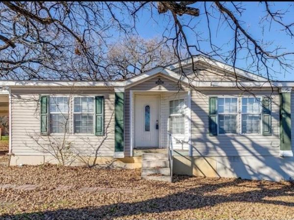 185 County Road 4869, Azle, TX 76020