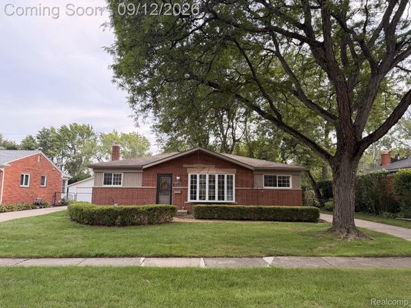 17005 Marguerite Street, Beverly Hills Village, Mi 48025