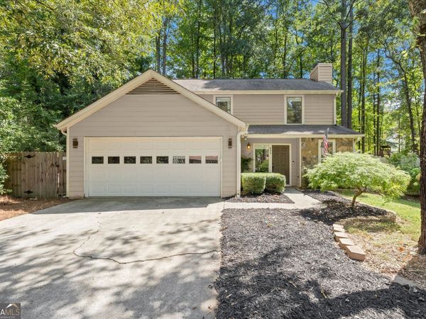 905 Laurel Mill Drive, Roswell, GA 30076