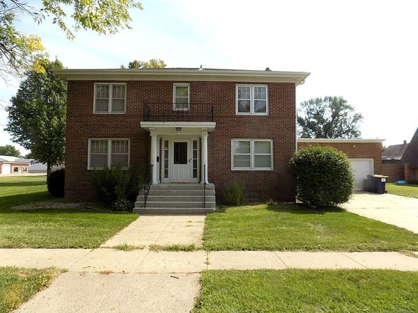 440 6th Street , Lafayette, MN 56054