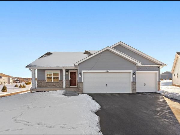 5124 Mustang Circle, Woodbury, MN 55129