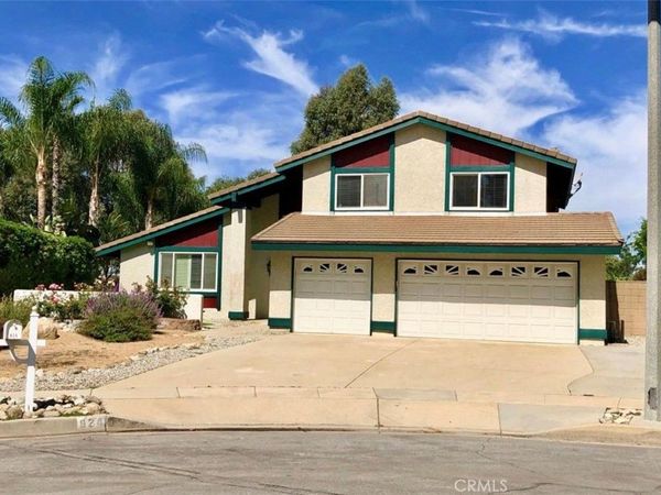 824 Hasting Circle, Claremont, CA 91711