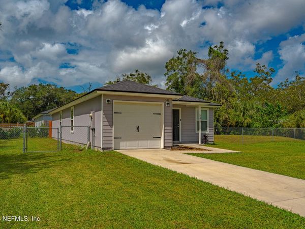 546 MONTY Lane, Jacksonville, FL 32225