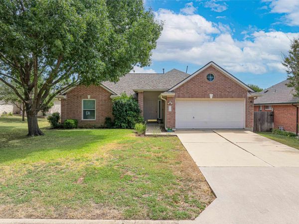 1106 Willow Creek DR, Leander, TX 78641