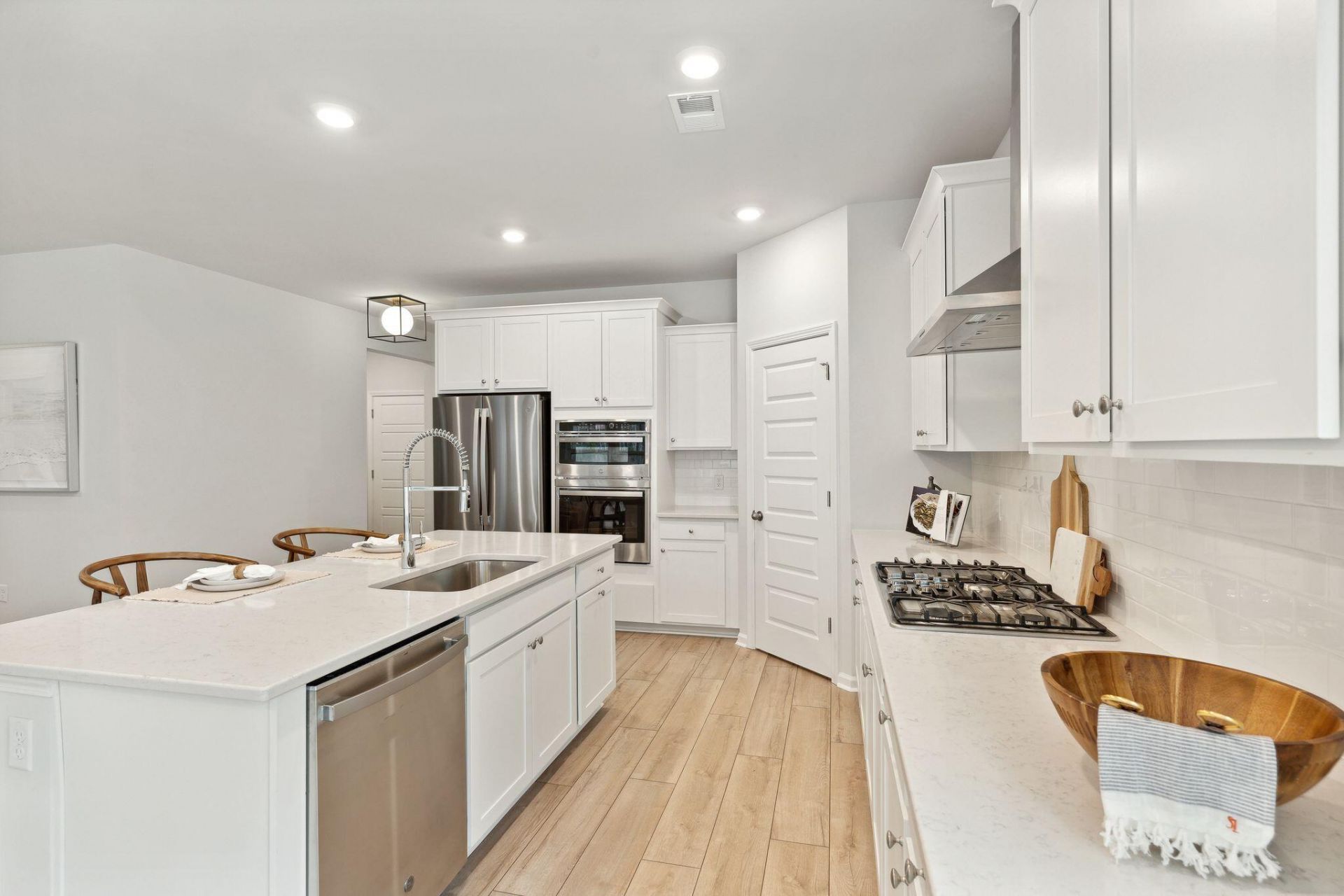 1081 Razor Clam Way Photo 12