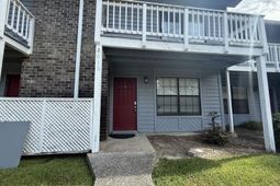 8016 Thelen Street photo 4