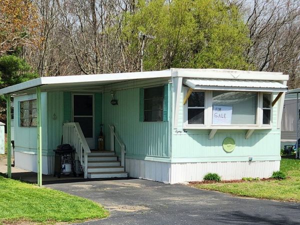1565 M-63, Unit 82, Benton Harbor, MI 49022